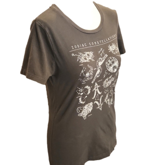 Juniors Fifth Sun Gray & White Zodiac Constellations Graphic Tee Size Large. - Picture 8 of 14